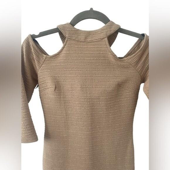 Bebe Mini Cocktail Dress Bodycon Cut Out Shoulder Half Sleeve Nude Petite Small - Picture 3 of 10
